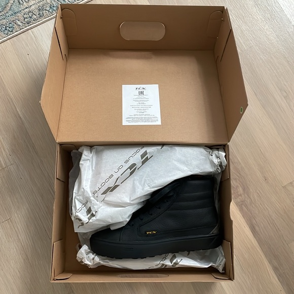 NEW TCX STREET 3 LADY WP motorcycle boots - Picture 12 of 12